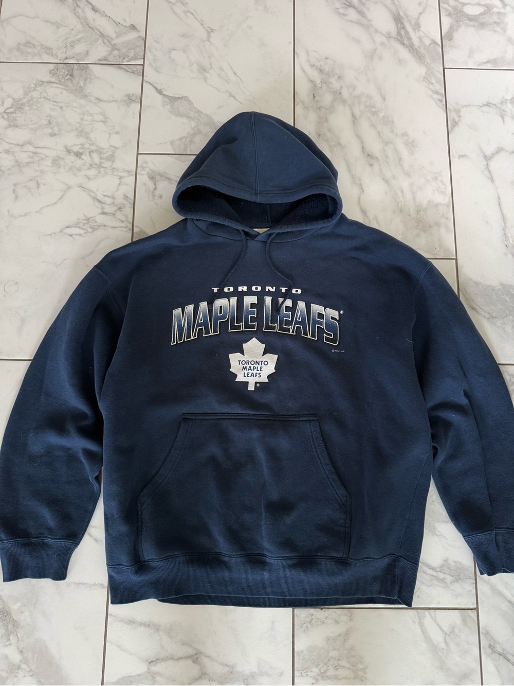 Vintage Toronto Maple Leafs 90’s Graphic Oversized NHL Hoodie Sweater Size XL